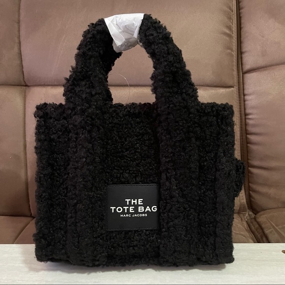 Marc Jacobs Mini Teddy black bag - Picture 2 of 10